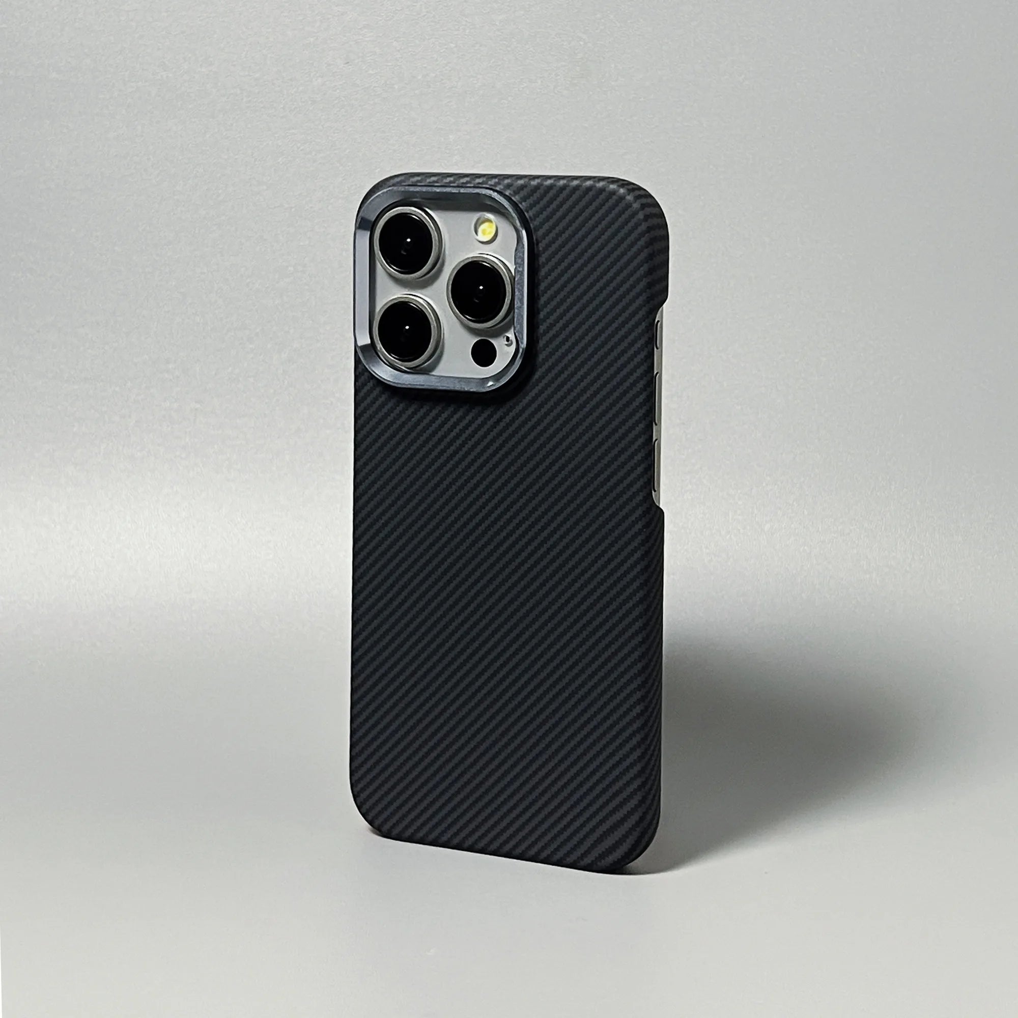 Para Magsafe funda con patrón de fibra de carbono mate para iPhone 17 16 15 14 Pro Max funda dura ultrafina a prueba de golpes para iPhone 17Pro